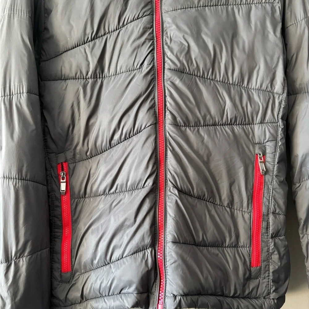 Spyder Men Charcoal and Crimson Puffer Jacket